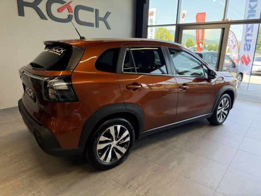 Suzuki S-Cross