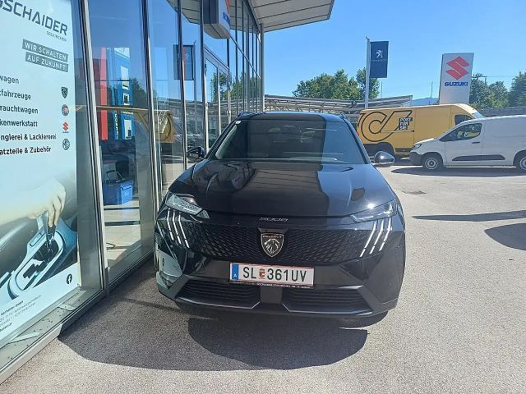 Peugeot E-5008