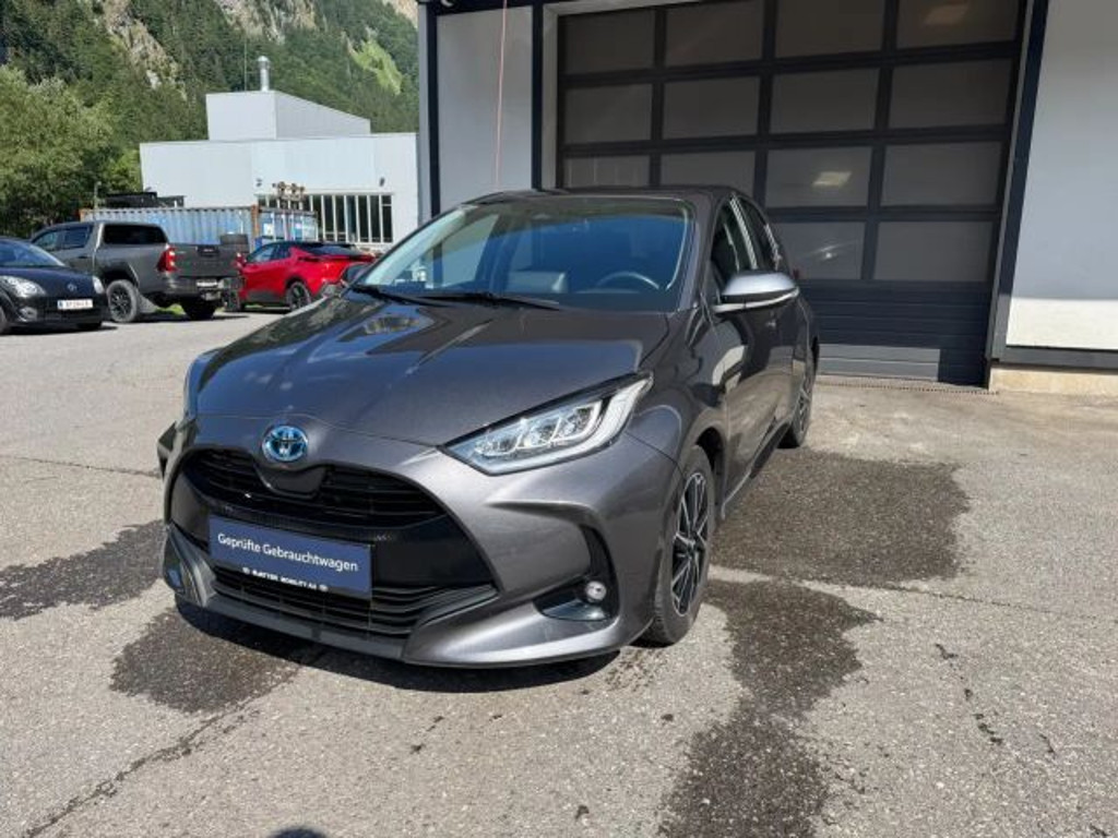 Toyota Yaris Hatchback Hybride Design Paket VVT-i