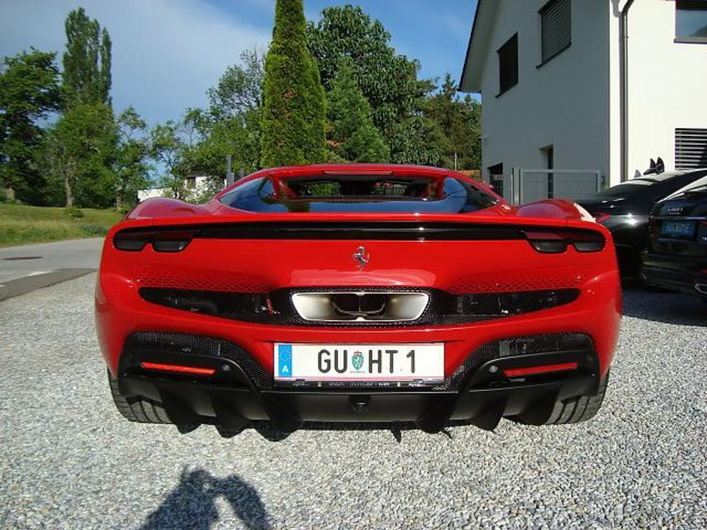 Ferrari 296
