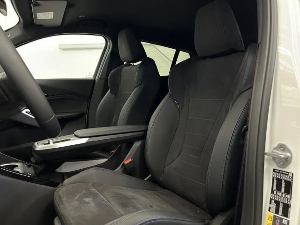 BMW iX2
