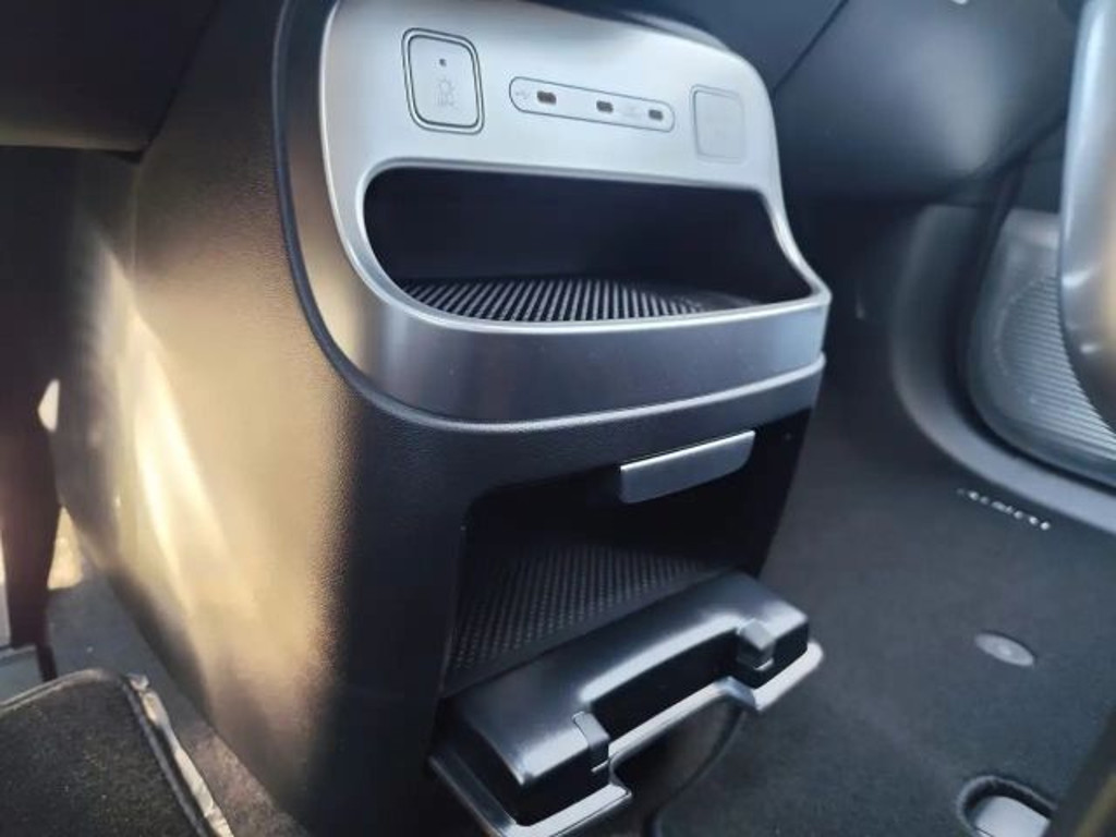 Hyundai IONIQ 9