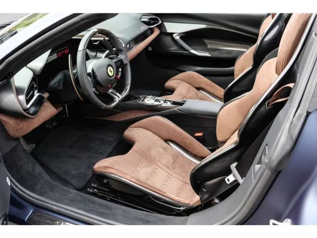 Ferrari 296