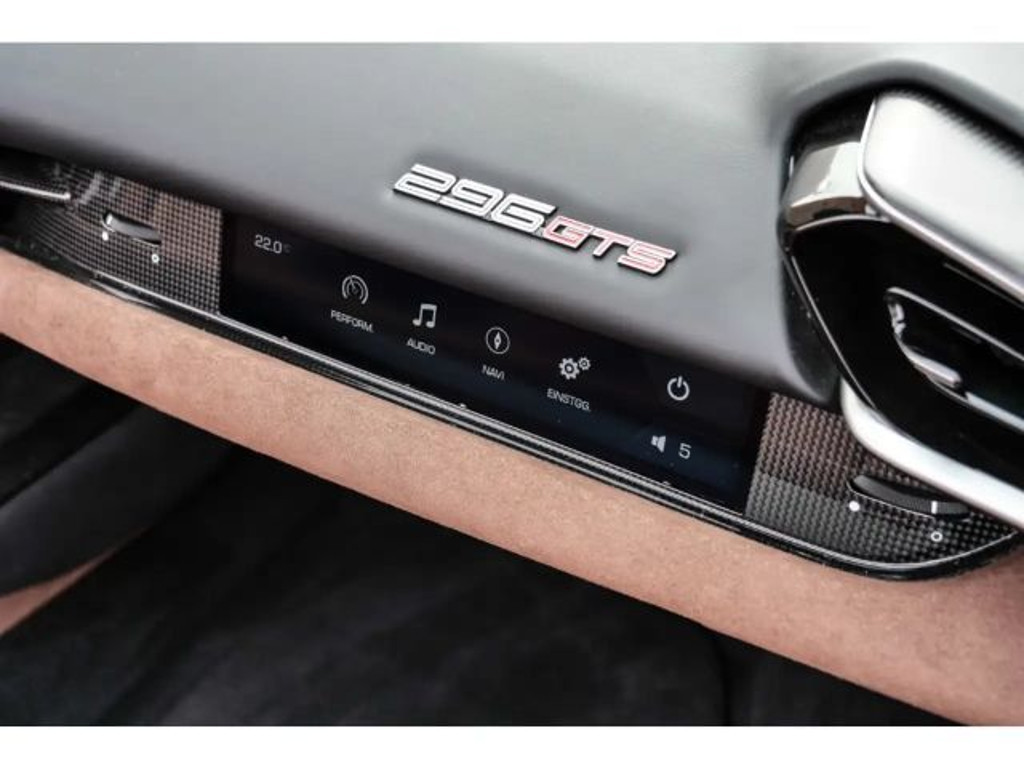 Ferrari 296