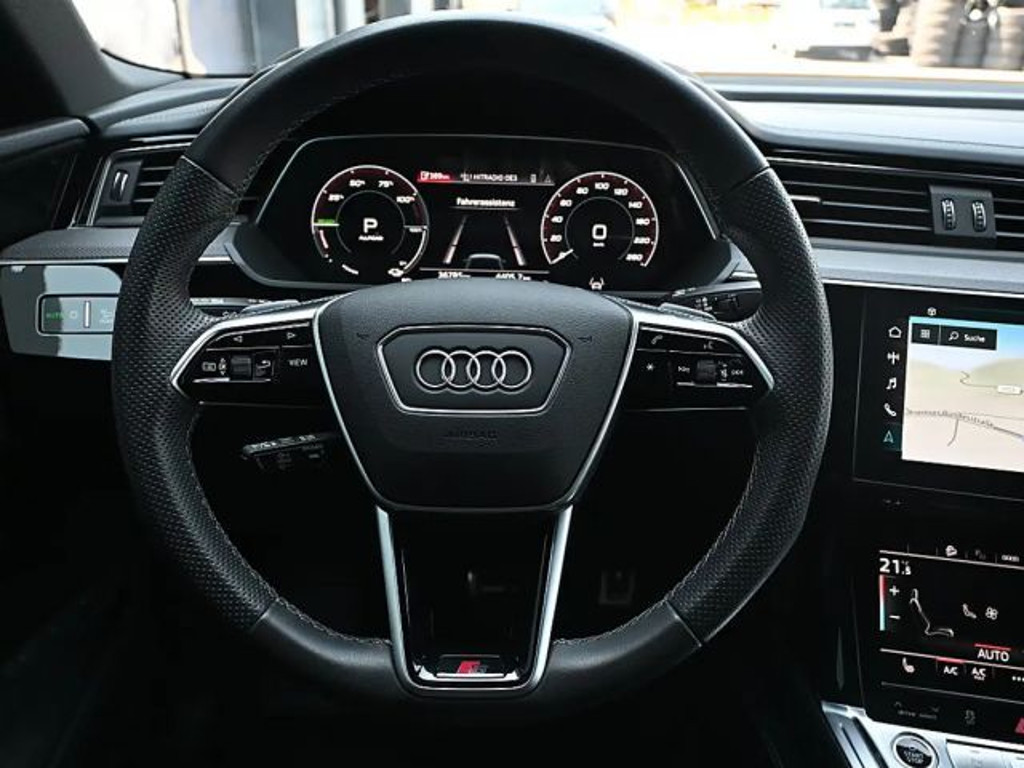 Audi Q8 e-tron