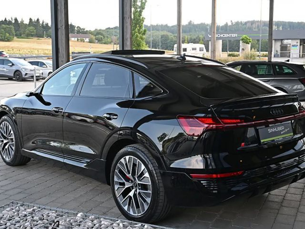 Audi Q8 e-tron