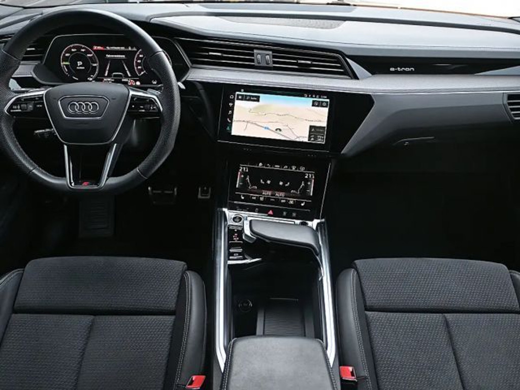 Audi Q8 e-tron