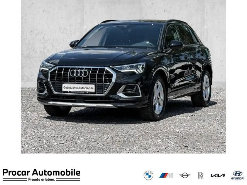 Audi Q3 ACC+VC+PDC+KAMERA+LED+HIFI+SHZ