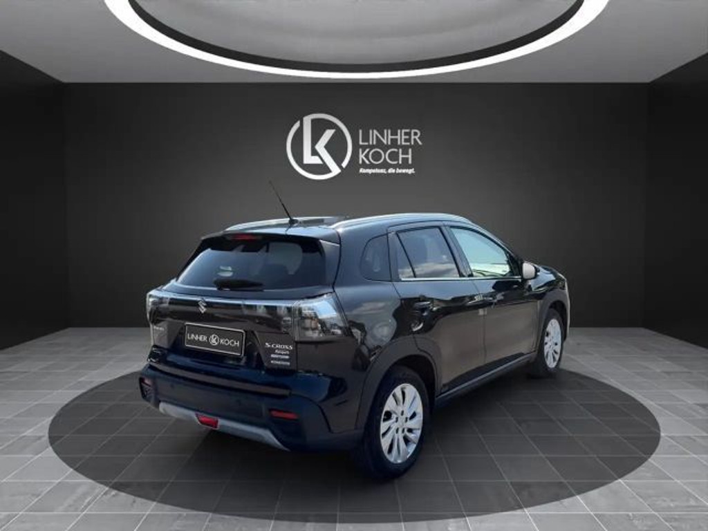 Suzuki S-Cross