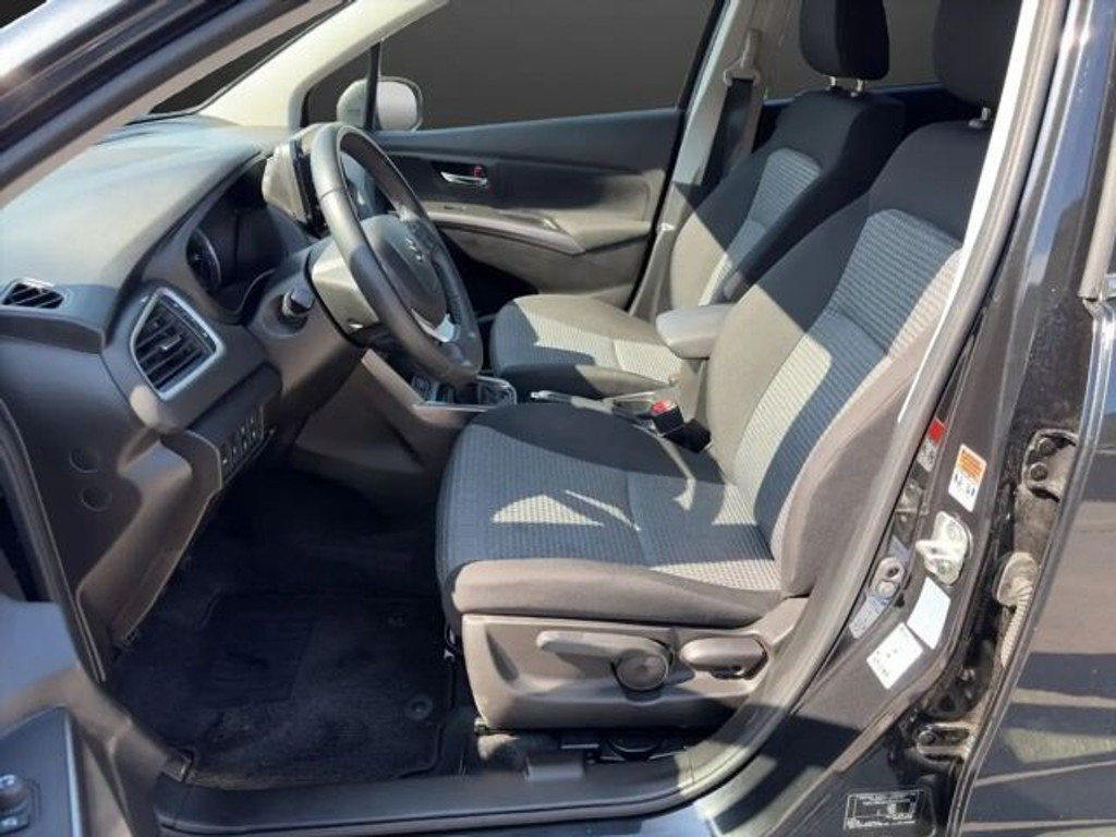 Suzuki S-Cross