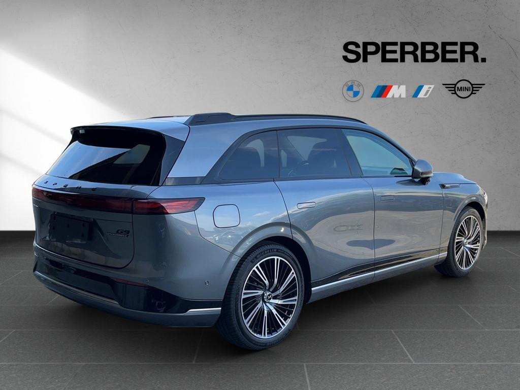 Xpeng G9
