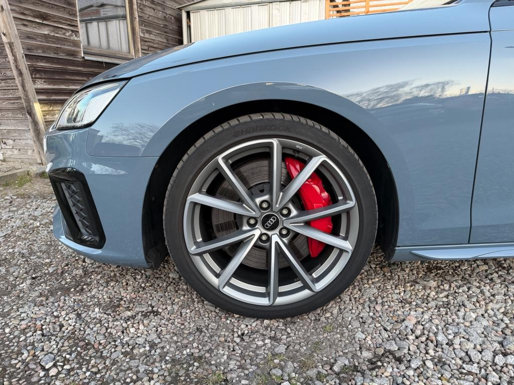 Audi S4