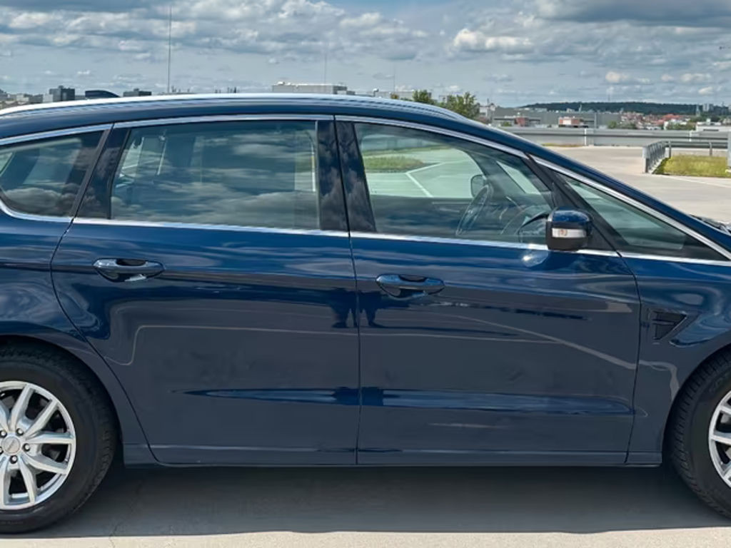 Ford S-Max