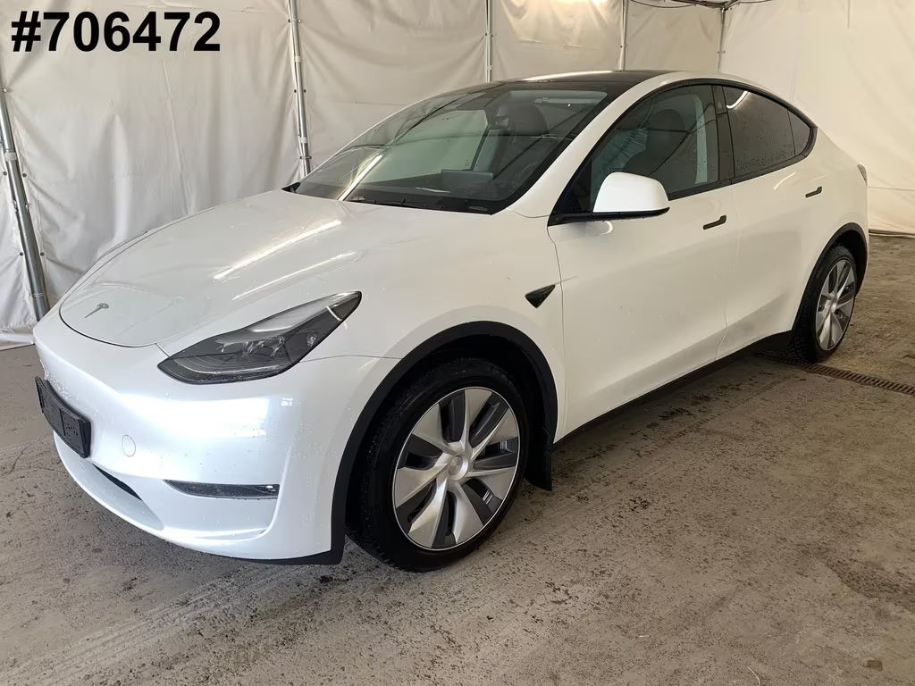 Tesla Model Y Long Range Dual Motor AWD