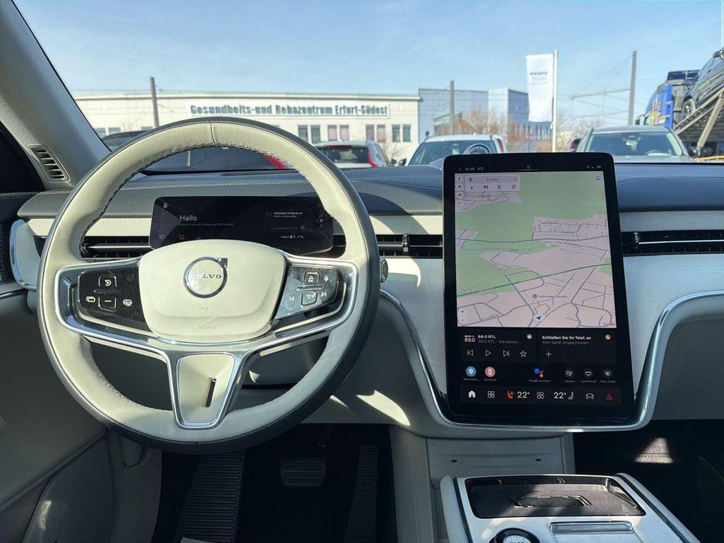 Volvo EX90