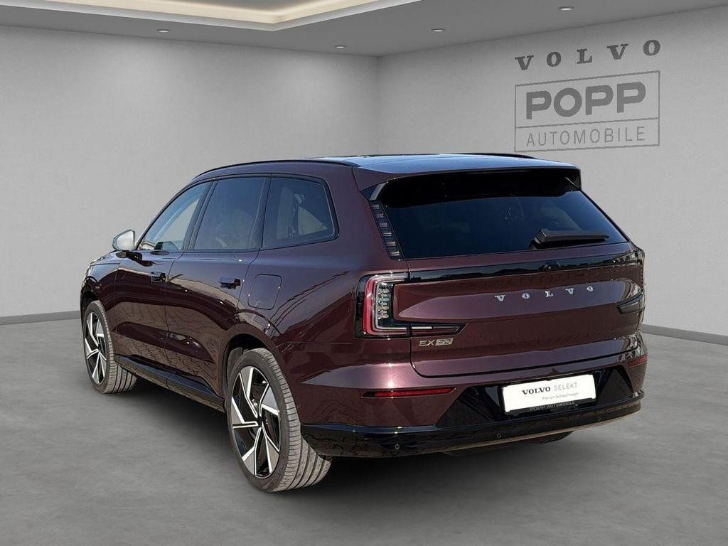 Volvo EX90