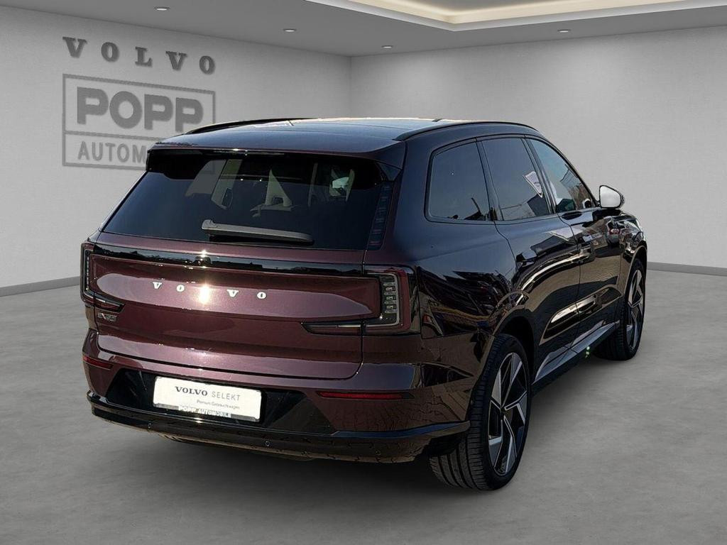 Volvo EX90