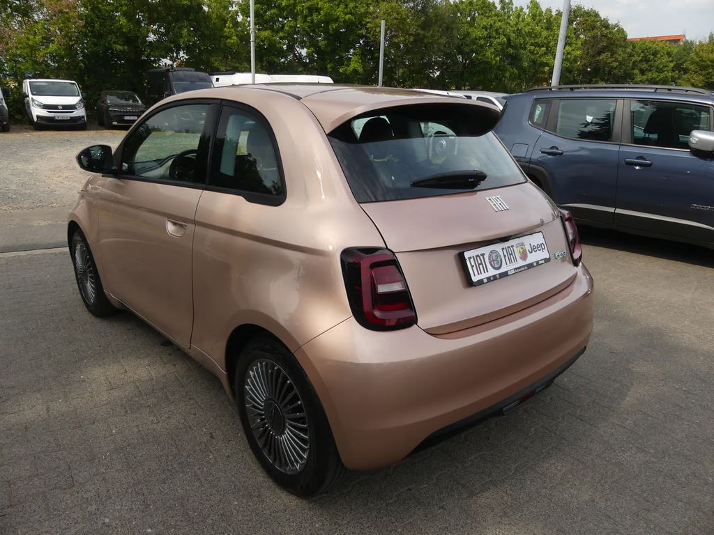 Fiat 500e