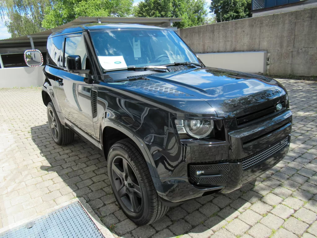 Land Rover Defender