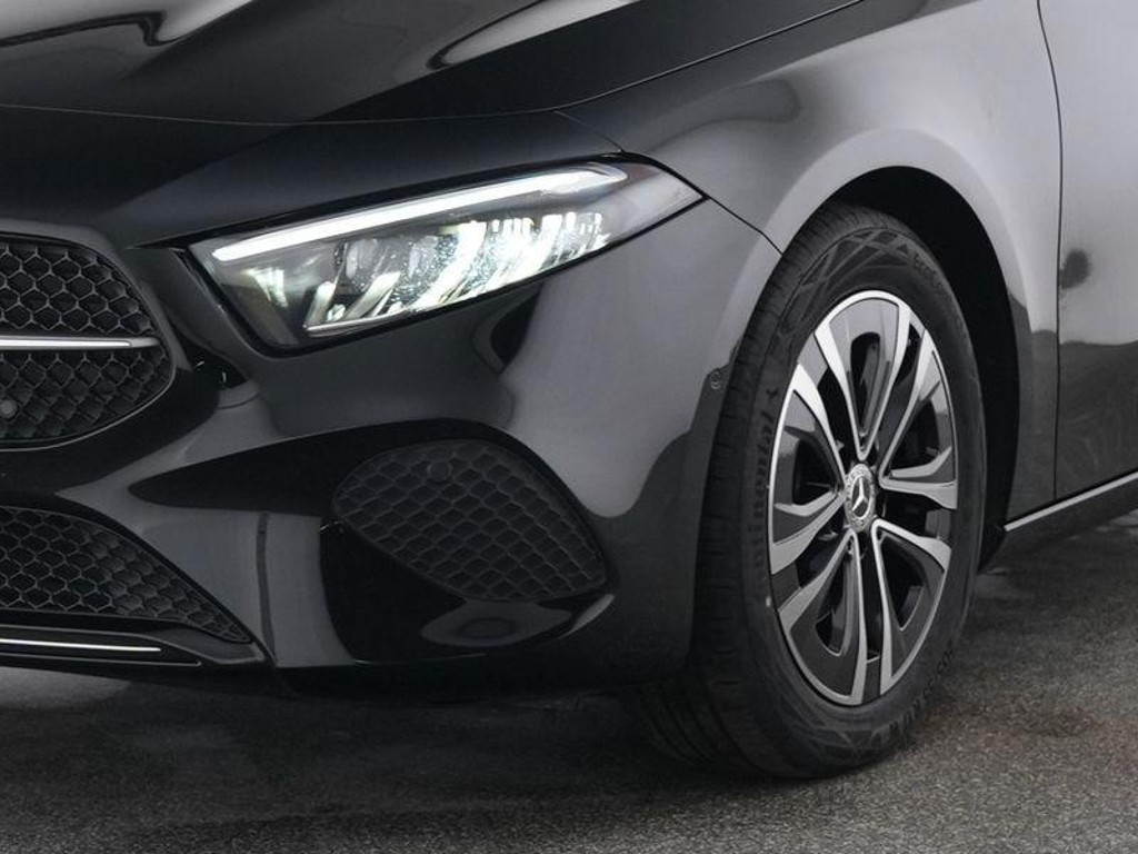Mercedes-Benz A-Klasse A 200 Progressive A 200 d
