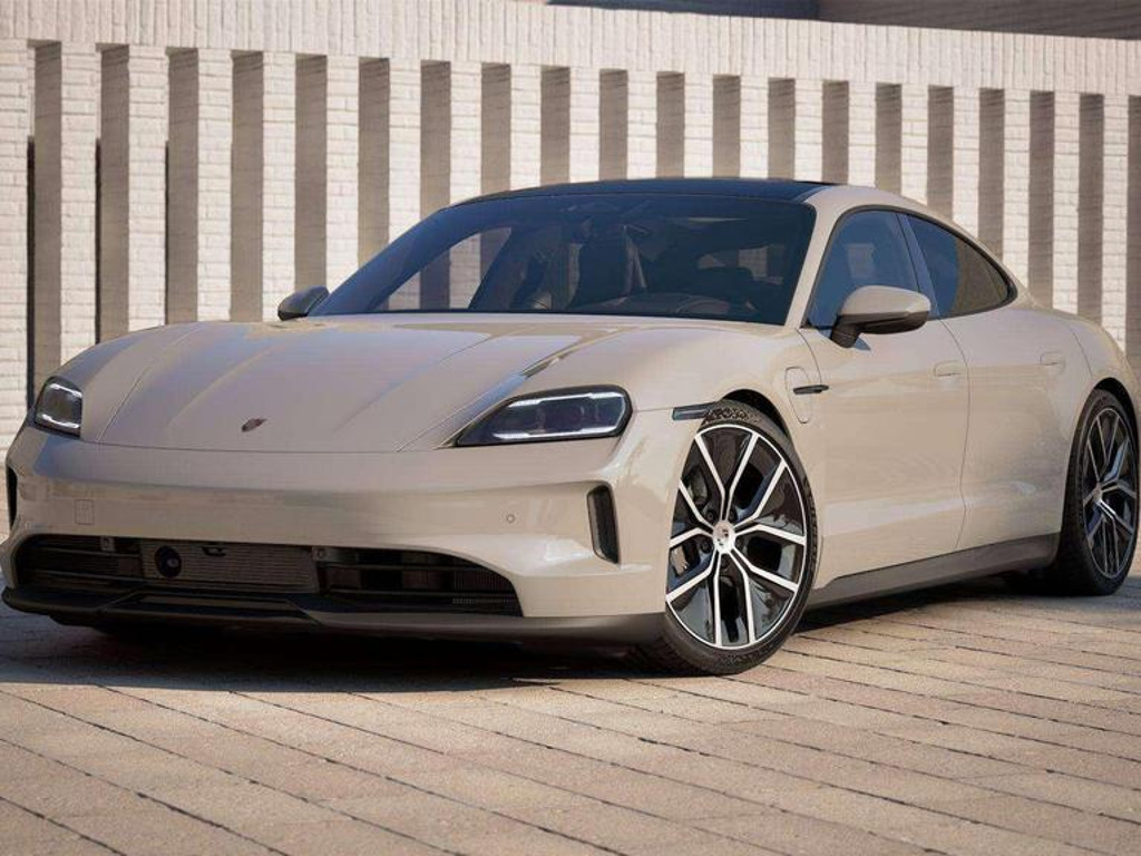 Porsche Taycan FACELIFT BATT+/PANO/AIR/21 /MATRIX/SOFTCL