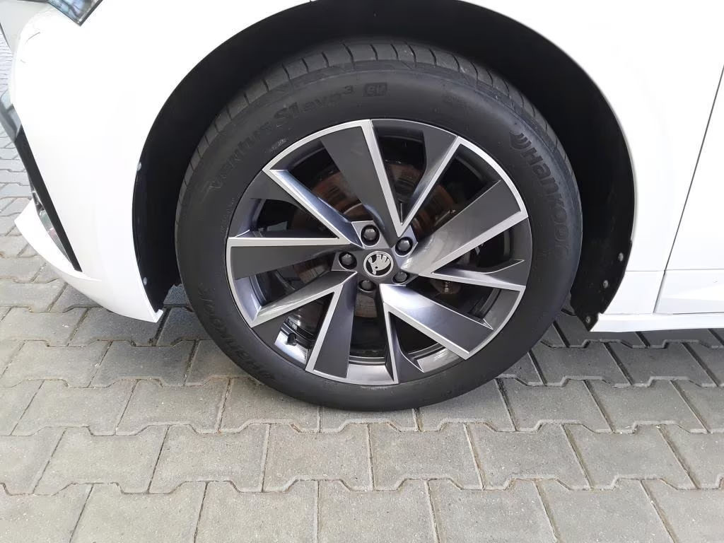 Skoda Enyaq iV