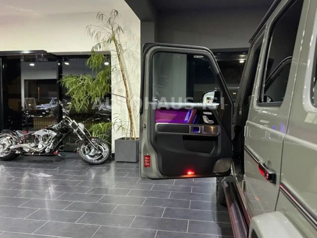 Mercedes-Benz G-Klasse