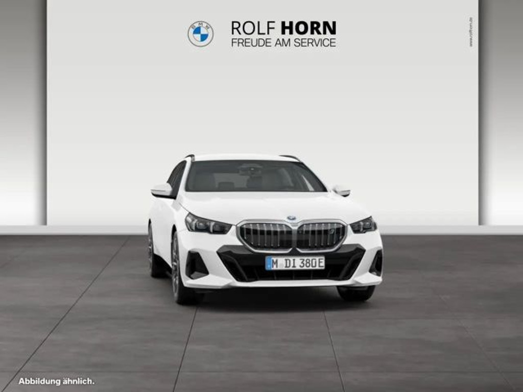 BMW i5