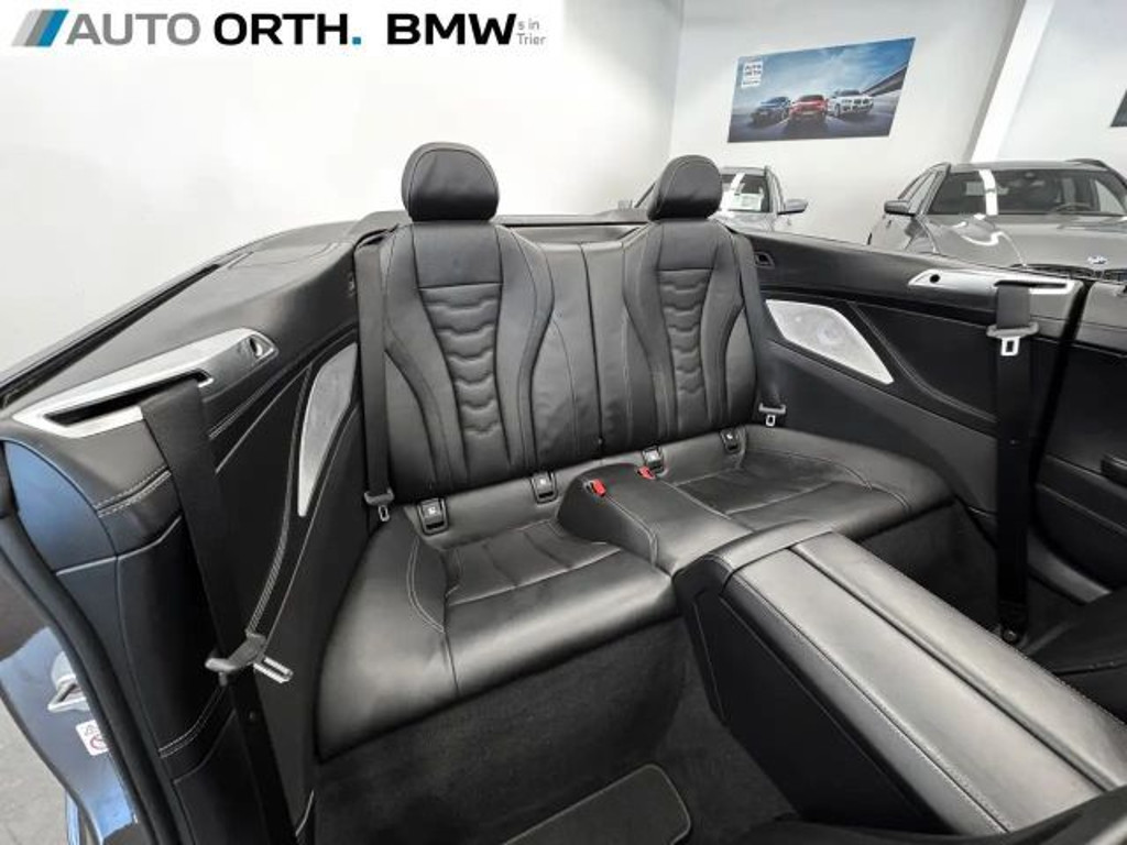 BMW M850