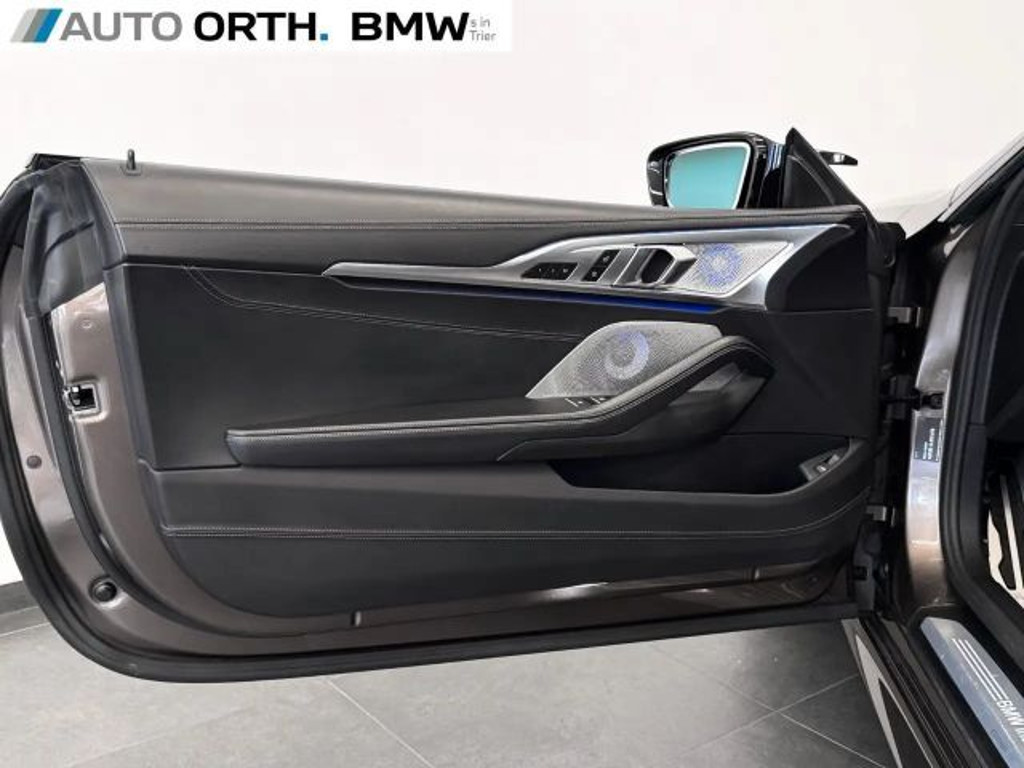 BMW M850