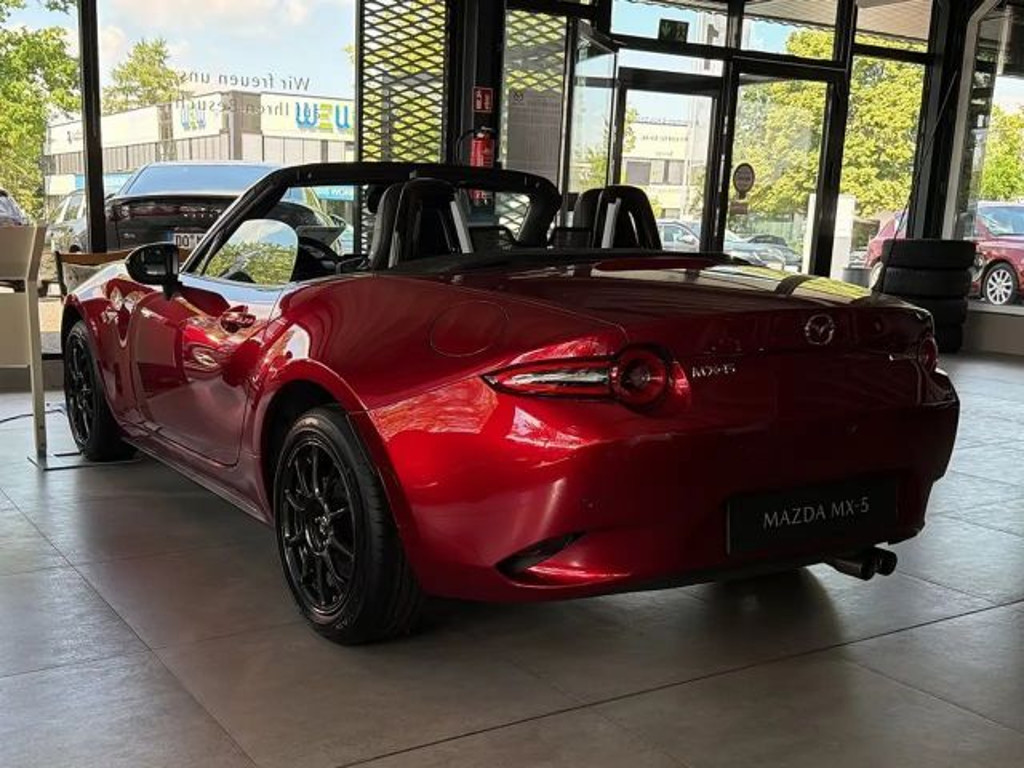 Mazda MX-5