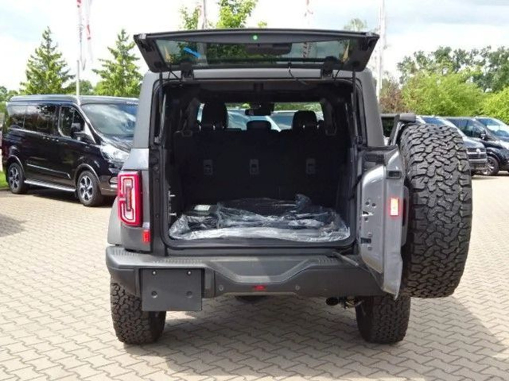Ford Bronco
