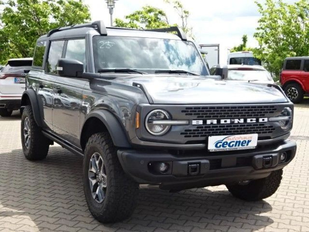 Ford Bronco