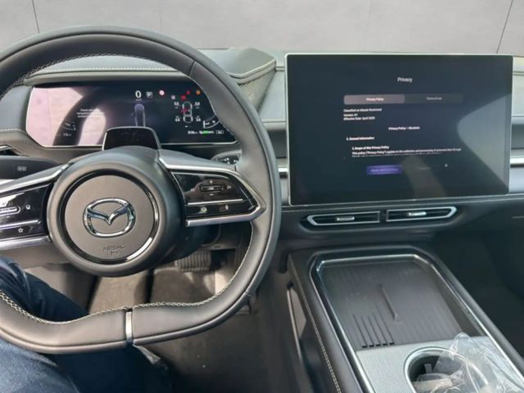 Mazda 6e
