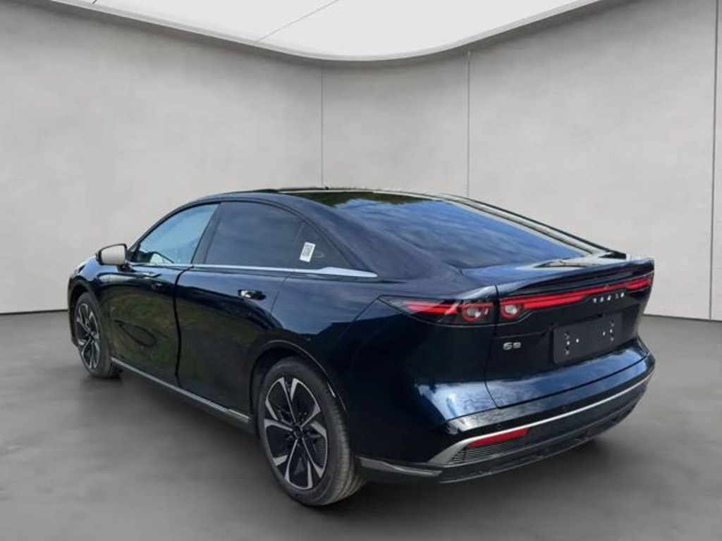 Mazda 6e