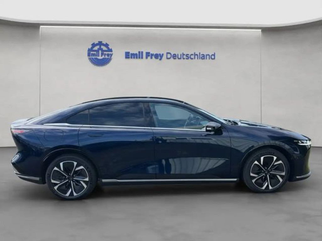 Mazda 6e