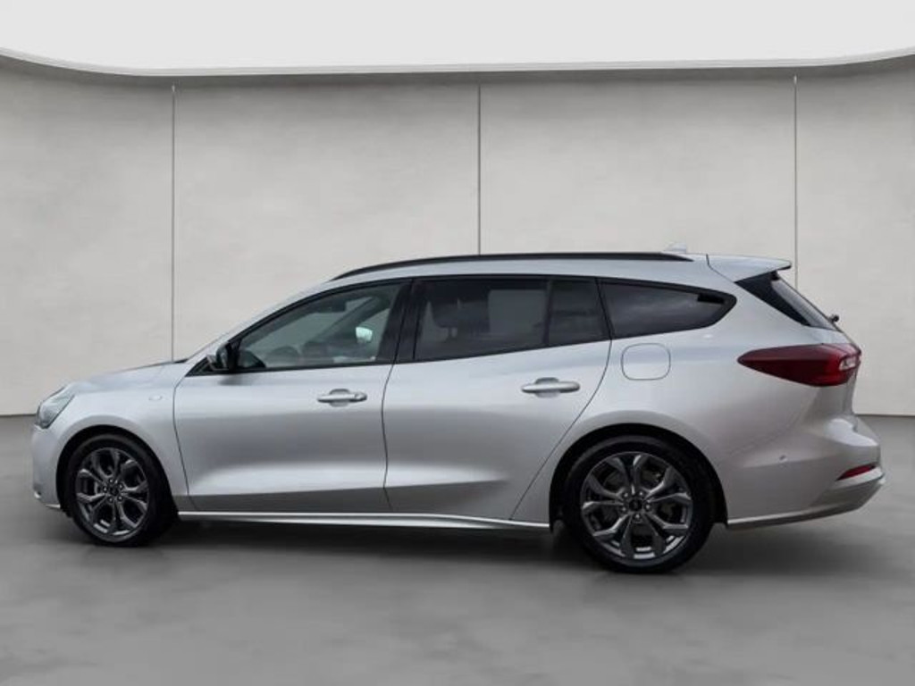 Ford Focus EcoBoost Wagon ST Line