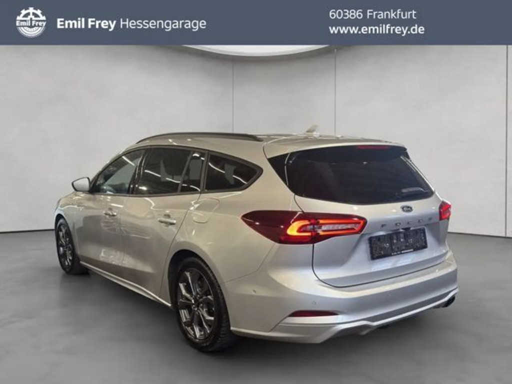 Ford Focus EcoBoost Wagon ST Line