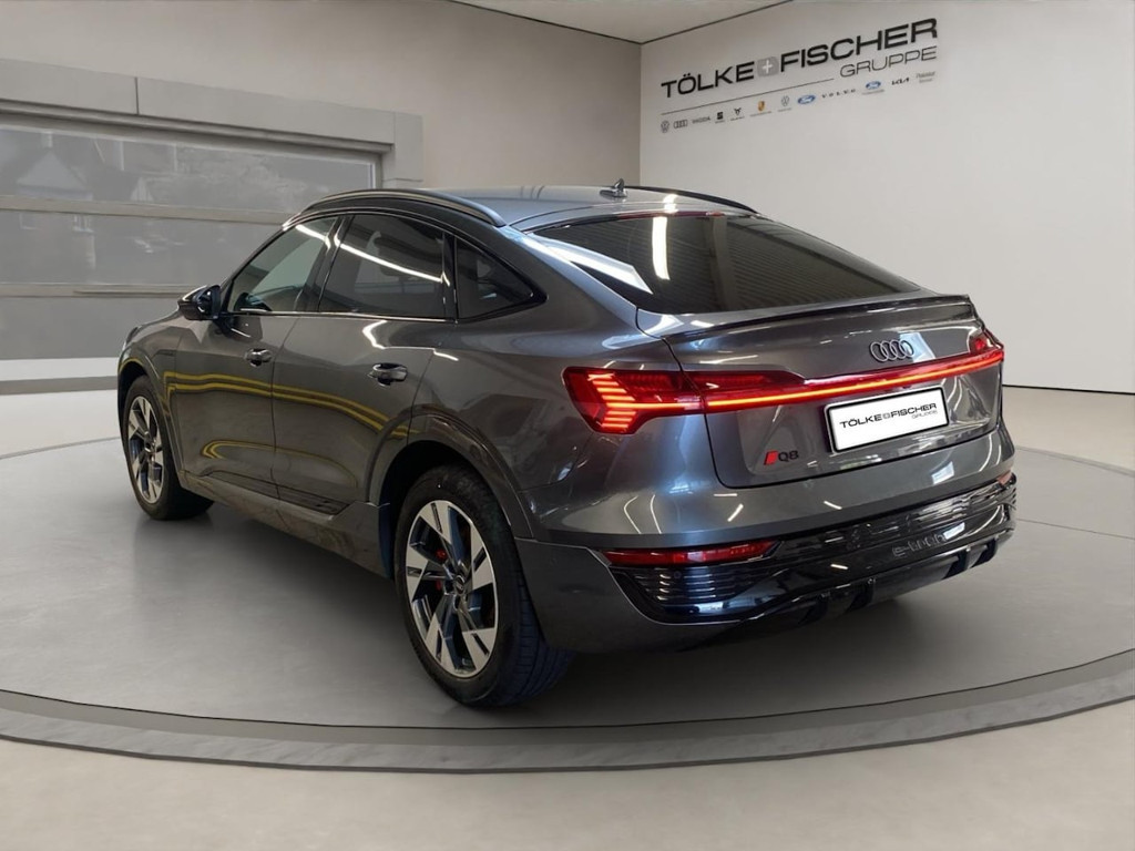 Audi Q8 e-tron