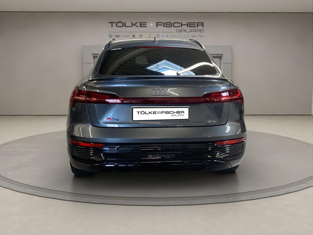 Audi Q8 e-tron