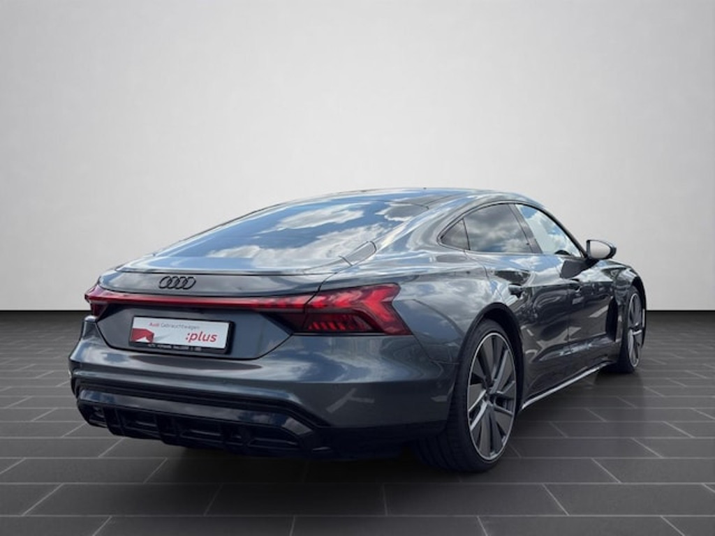 Audi e-tron GT
