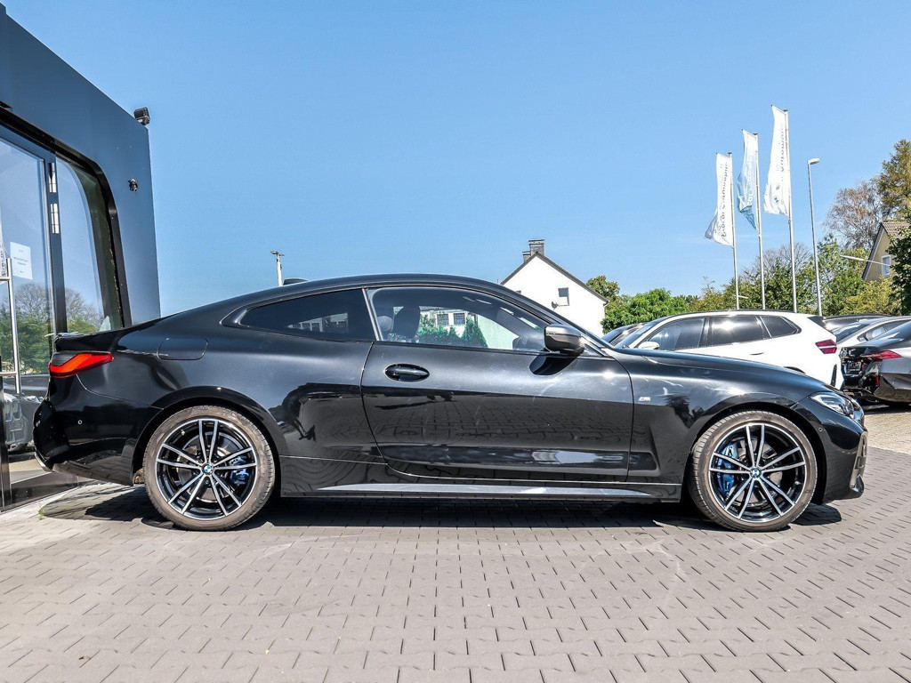 BMW M440
