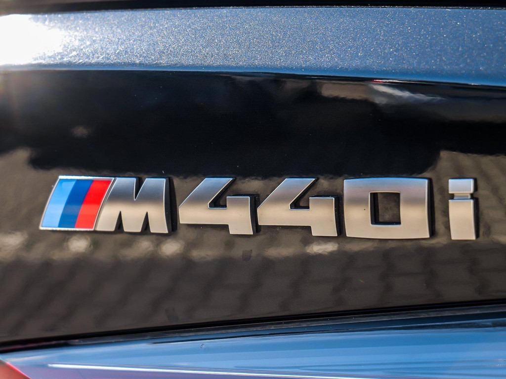 BMW M440