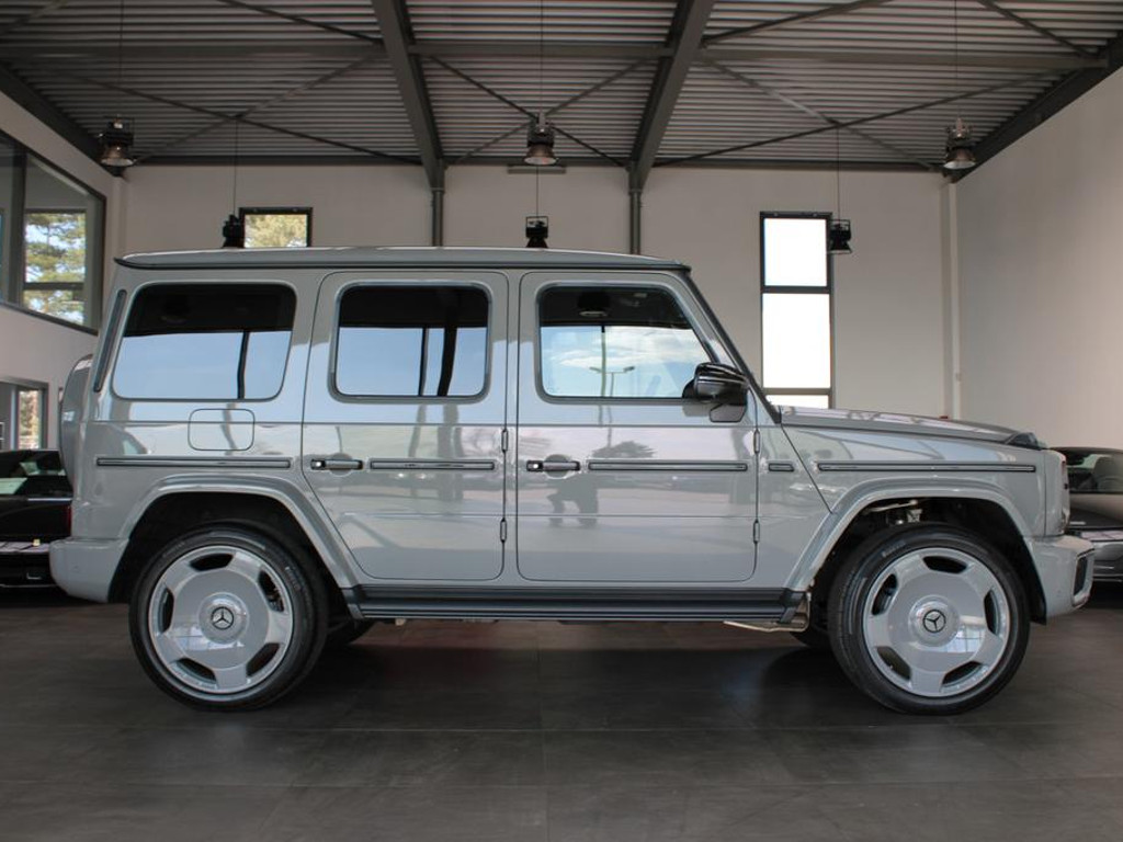 Mercedes-Benz G-Klasse