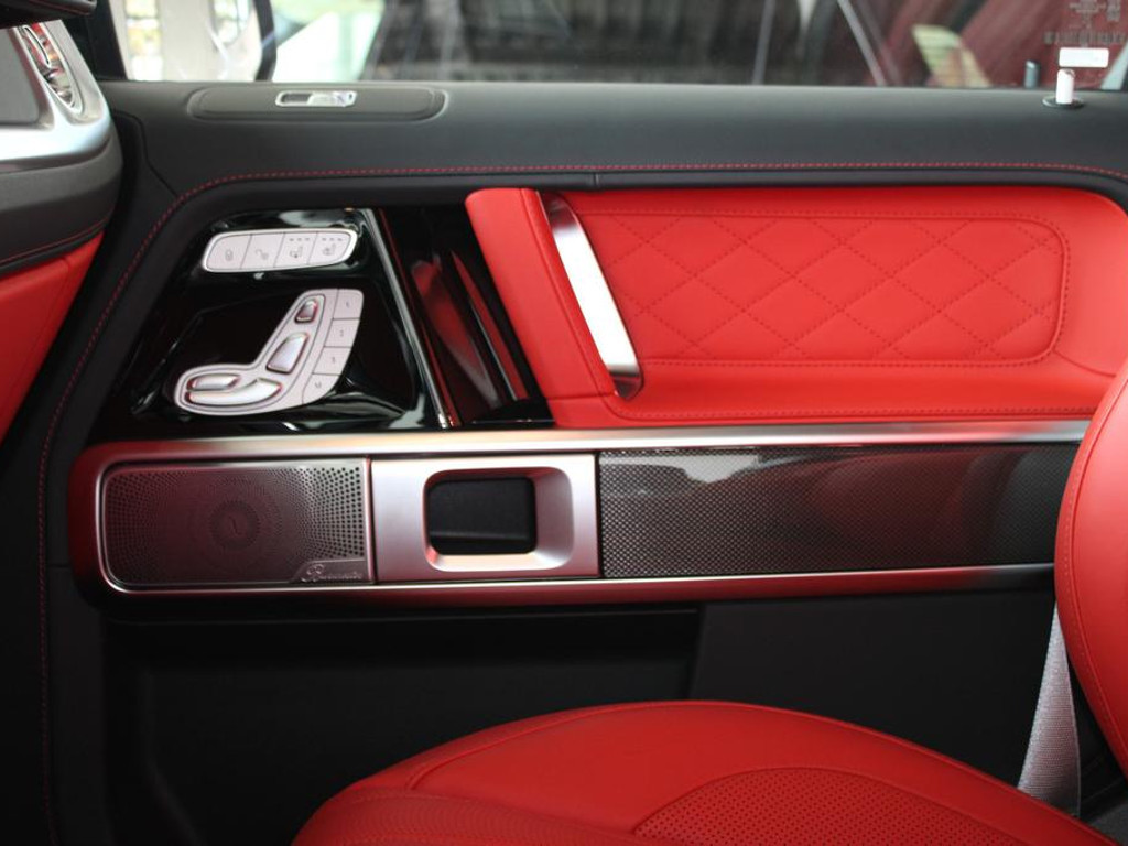 Mercedes-Benz G-Klasse