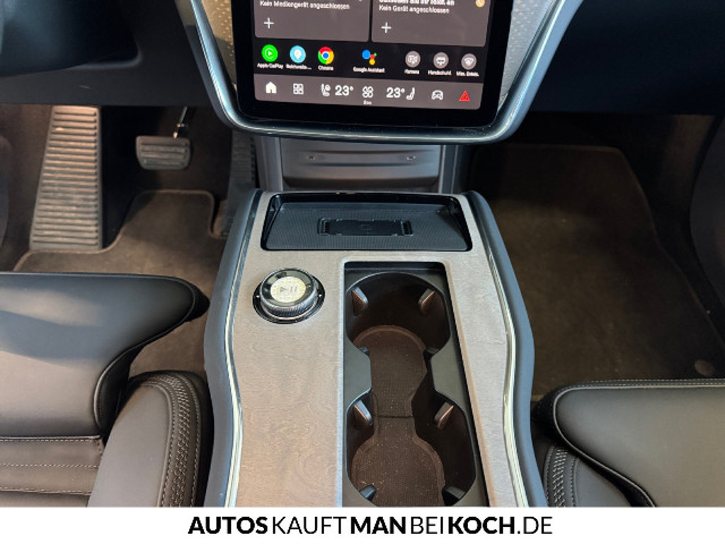 Volvo EX90