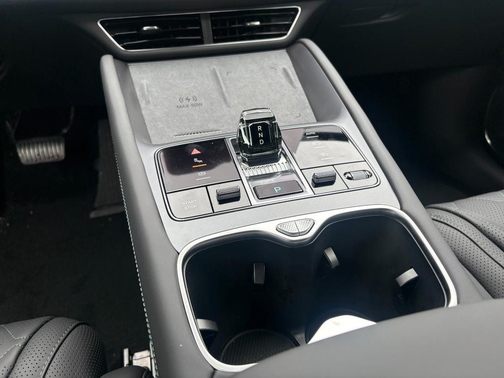 BYD Sealion 7