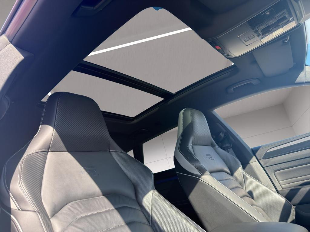 Volkswagen Arteon DSG R-Line IQ.Drive 2.0 TSI