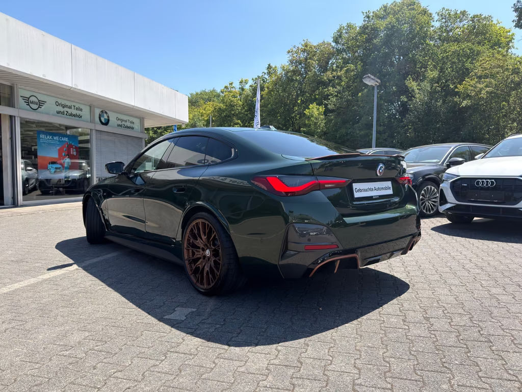 BMW i4