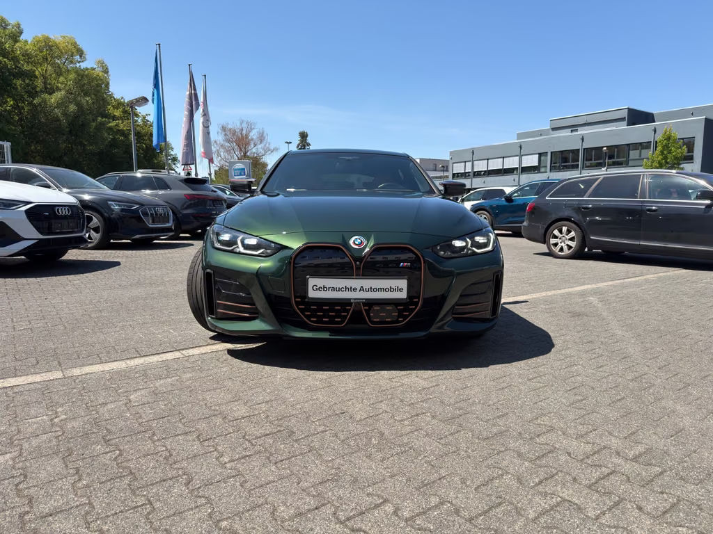 BMW i4